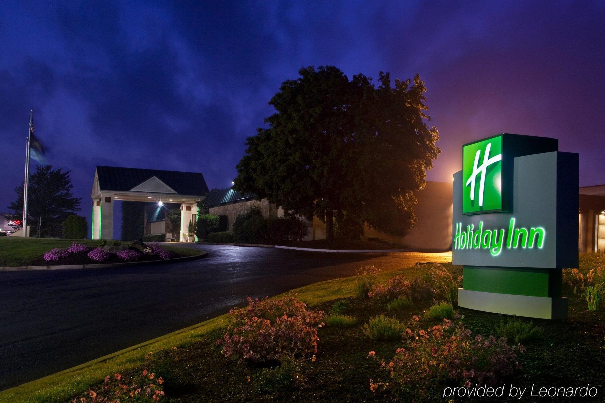 Ramada By Wyndham Clarion Hotell Eksteriør bilde